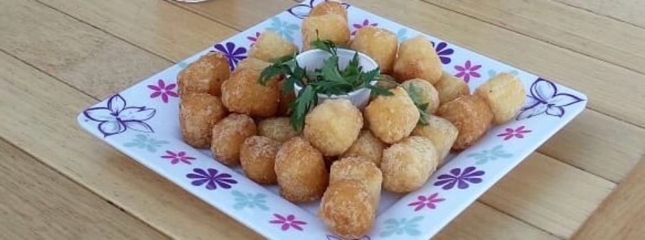 Bolinho de bacalhau é no Pontal.com