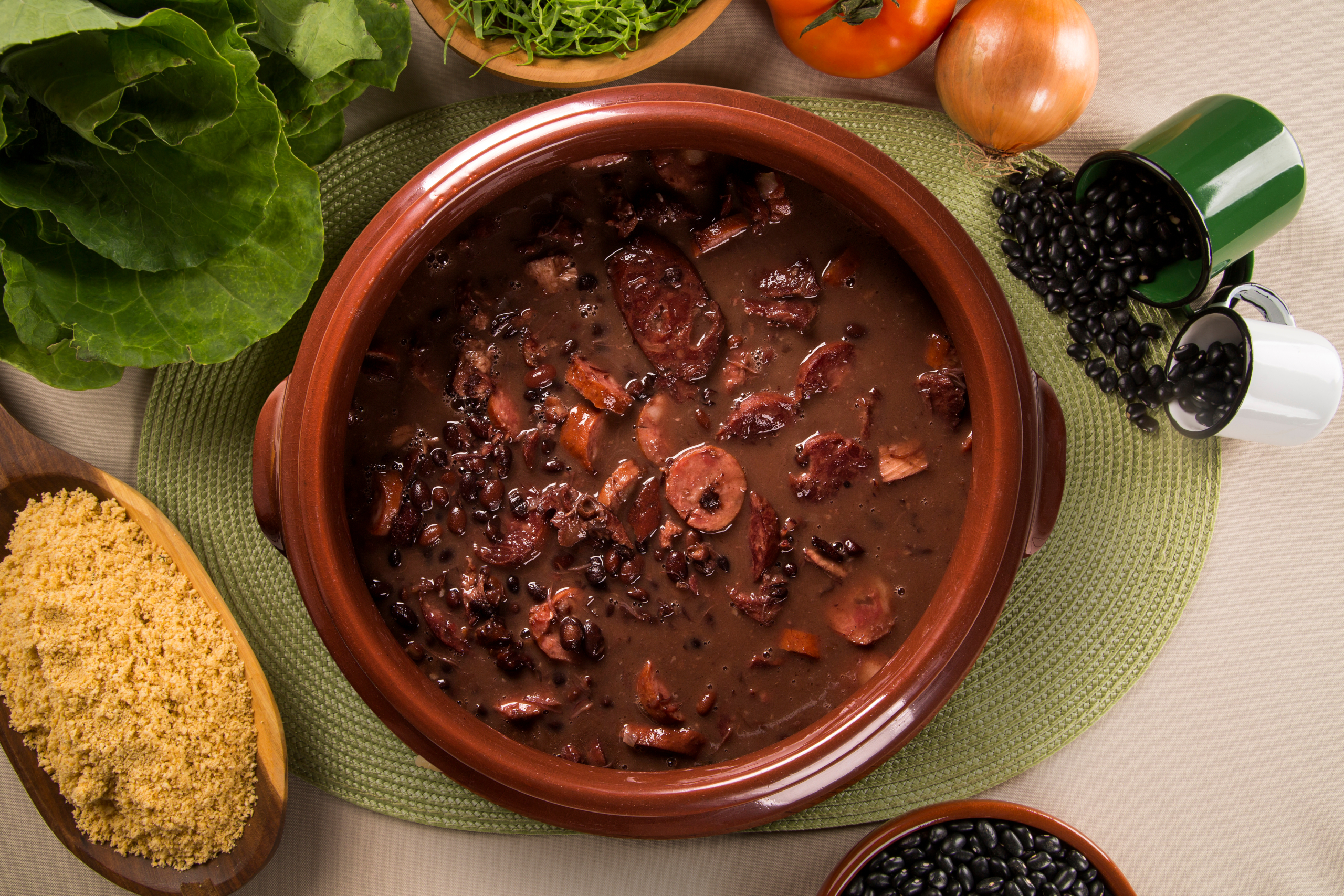 Dia de São Jorge: escolha sua Feijoada praiana e mantenha a tradição!