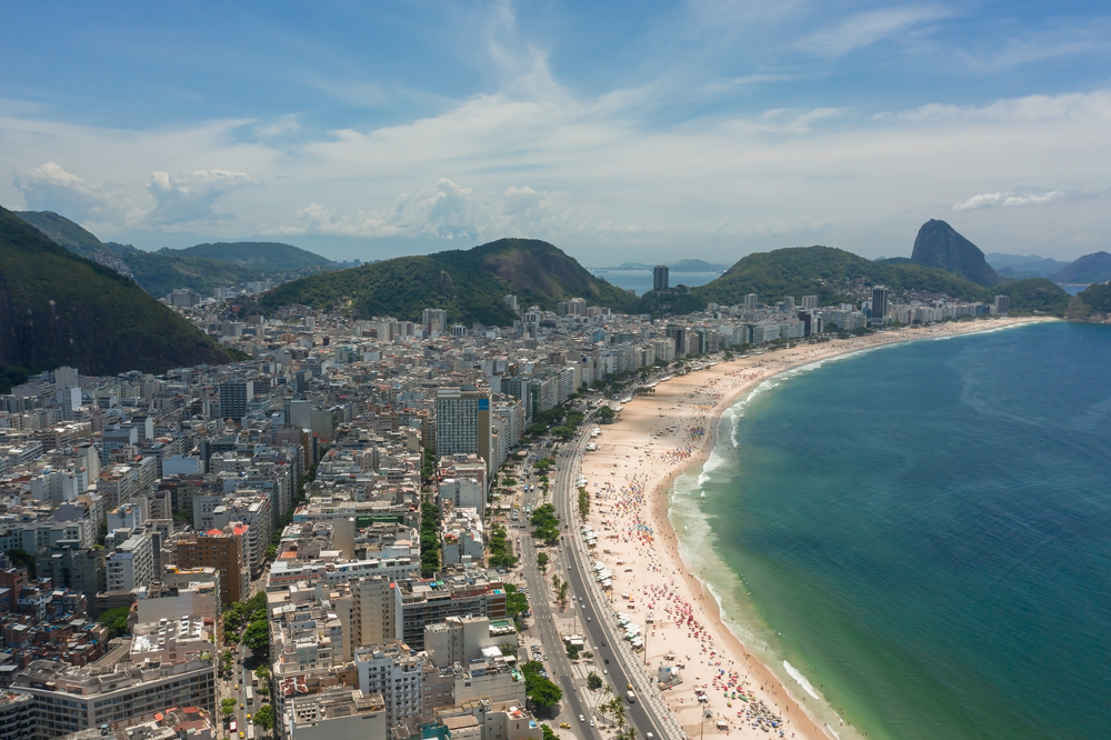 Domingo com sol e possibilidade de chuva