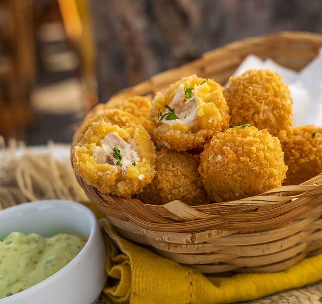 Aproveite os aperitivos do quiosque Bells