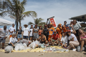Recicla Orla realiza mutirão de limpeza do Arpoador 4