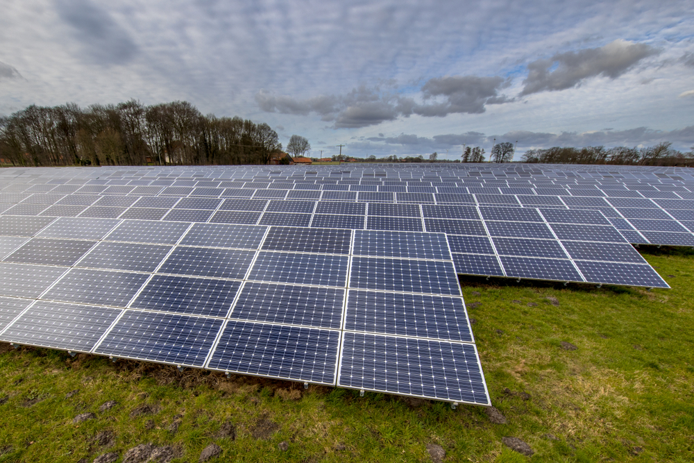 Janelas de vidro podem produzir energia solar fotovoltaica