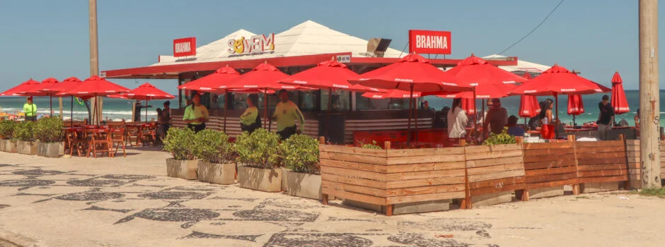 Coruja Véia Beach