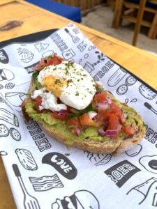 Quiosques para tomar café da manhã na orla 12