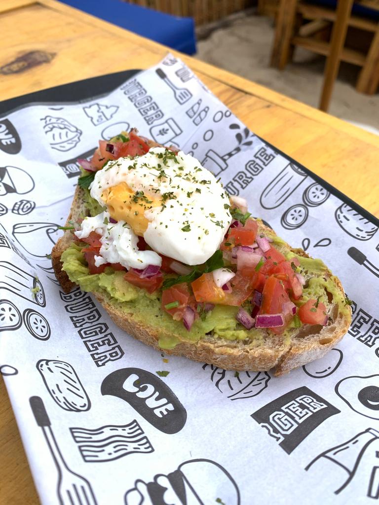 Quiosques para tomar café da manhã na orla 12