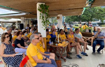 Filosofia na praia celebra 5 anos de existência
