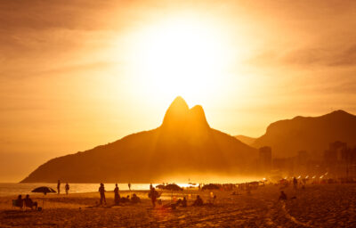 Segunda-feira com sol e clima instável