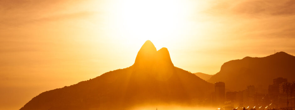 Segunda-feira com sol e clima instável