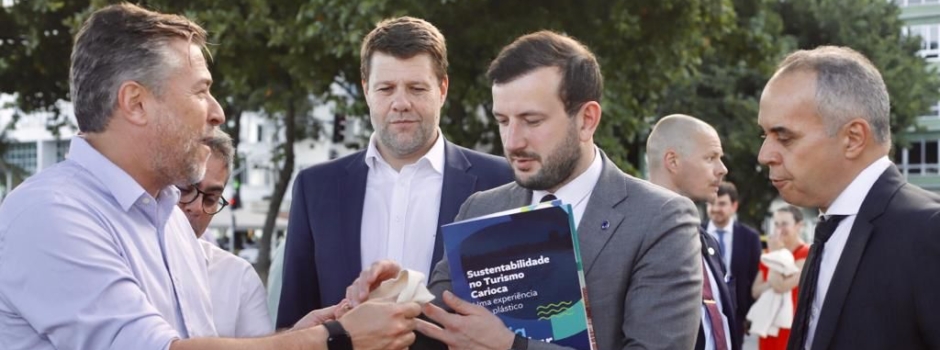 Comissário da UE visita o programa Praia Circular