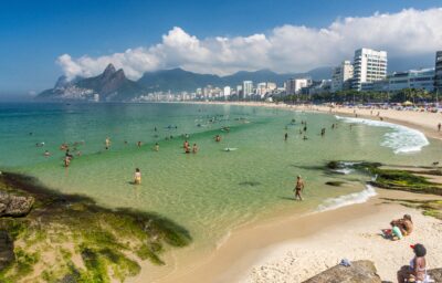 Outono carioca: escolha um esporte praiano e aproveite as águas claras do Rio. 5