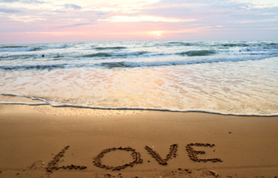 Dia dos namorados: 5 razões que te provam que a praia é a sua verdadeira crush