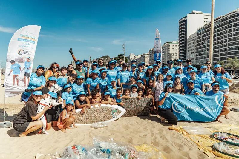 Mutirão de Limpeza recolhe 68kg de resíduos em Copacabana