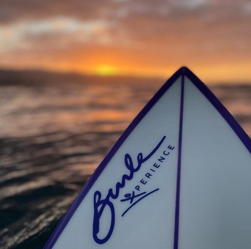 Personagens da orla: Carlos Burle, o surfista de ondas gigantes 4