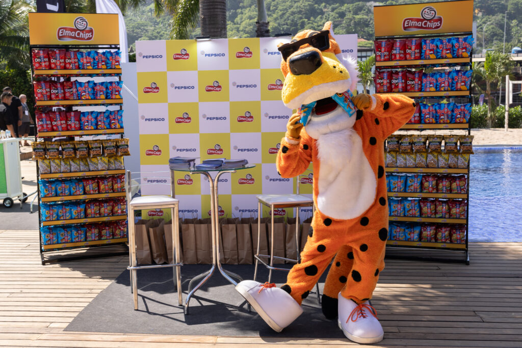 Elma Chips distribui mais de 1000 produtos durante Convenção 'Parque da Orla' 2