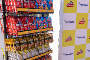 Elma Chips distribui mais de 1000 produtos durante Convenção 'Parque da Orla' 5