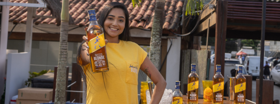 Johnnie Walker Blonde marca presença na convenção anual da Orla Rio