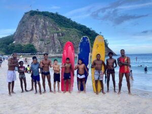 Personagens da Orla: conheça o projeto Leme Surf Club 2