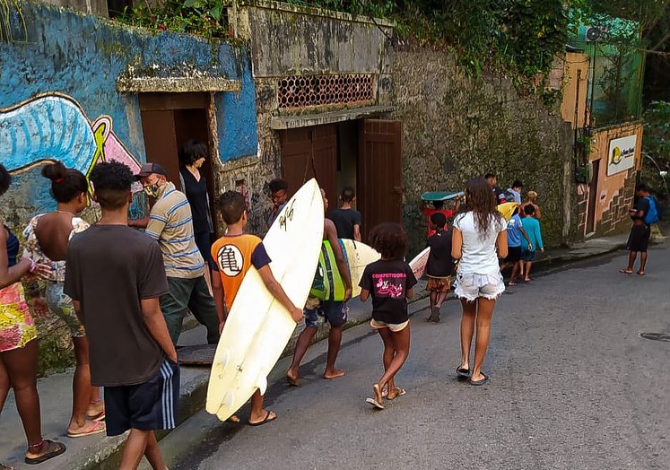 Personagens da Orla: conheça o projeto Leme Surf Club 3