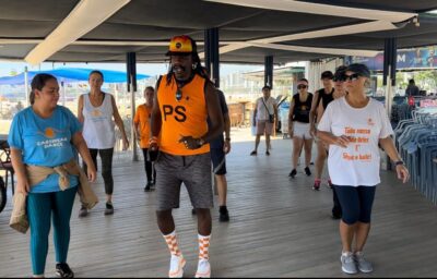 Personagens da Orla: conheça o Caribbean Dance PS na orla de Copacabana