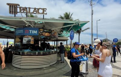 TIM promove ativações na orla da Barra e Recreio