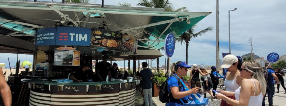 TIM promove ativações na orla da Barra e Recreio 1