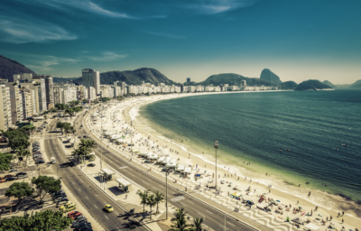 Consumir no quiosque garante melhor experiência de praia no Rio