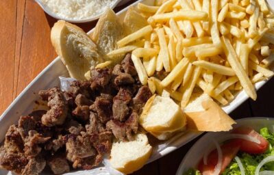 Conheça a gastronomia do Katukas