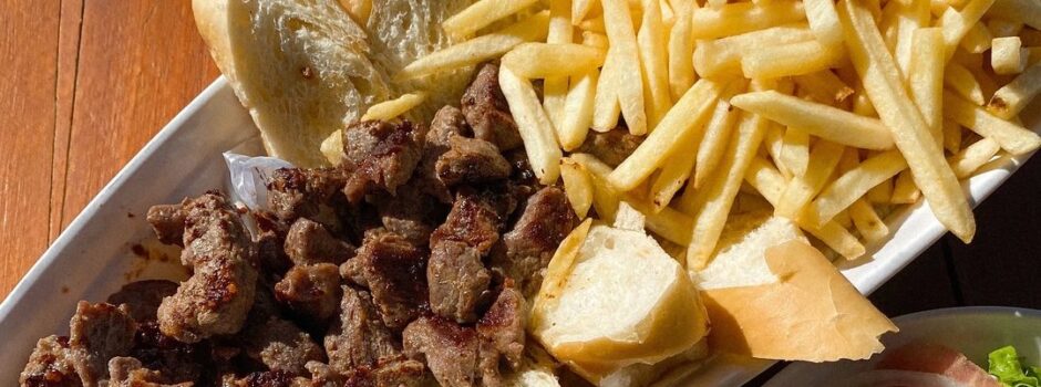 Conheça a gastronomia do Katukas