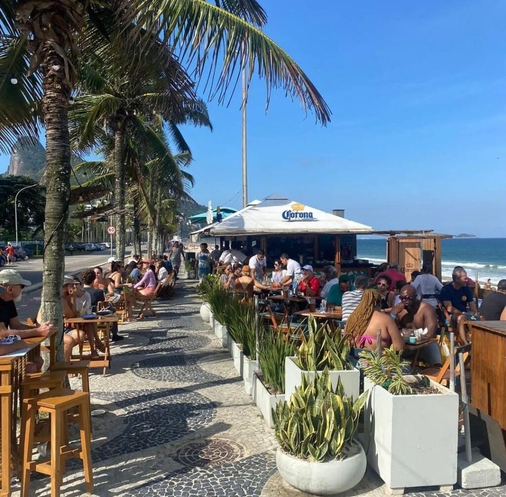 Setembro é mês de festa no QuiQui! Vem aí samba, praia e muita comemoração! 2
