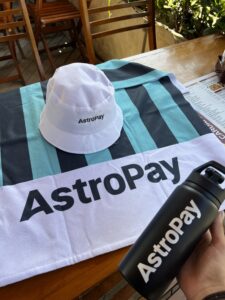 AstroPay transforma o Rayz Beach Point em um epicentro de experiências no Leme 1
