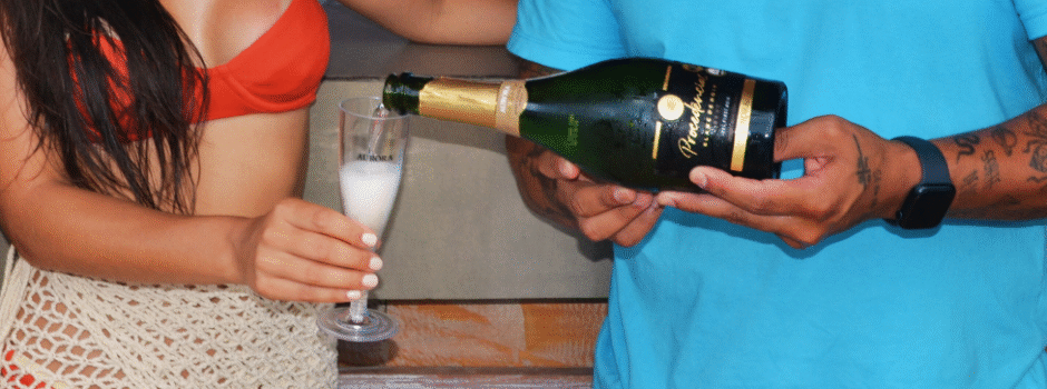 Drinks exclusivos no La Plage com Vinícola Aurora