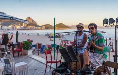 O que o Amor, Areia MPB e Praia Skol têm em comum?