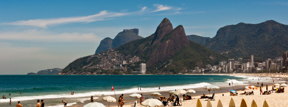 Quinta-feira com sol e calor na Orla Carioca
