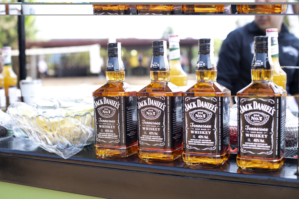 Dose dupla de Jack Daniel’s agita o quiosque do Joilton na Barra da Tijuca 2