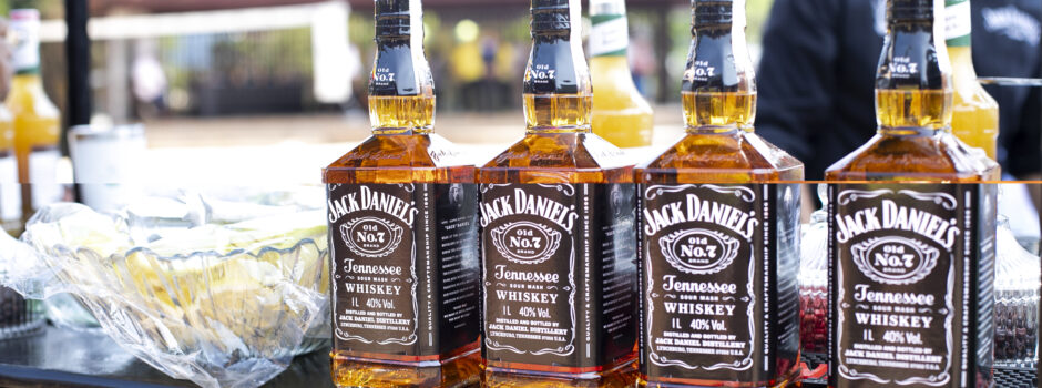 Dose dupla de Jack Daniel’s agita o quiosque do Joilton na Barra da Tijuca 2