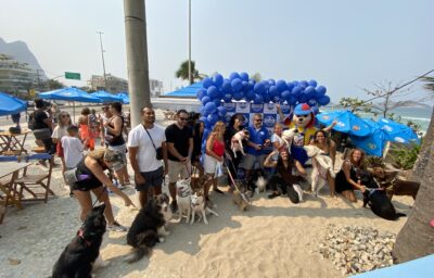 Farmina faz ação com distribuição de brindes para pets no Parcão Orla