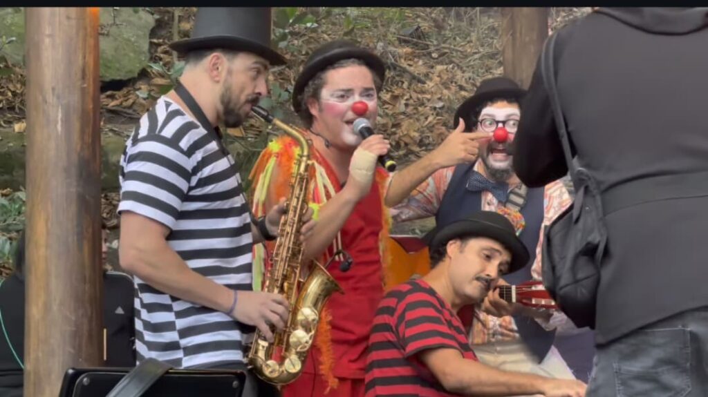 Dia das crianças com Circo Macaco Prego no K08! | 09h