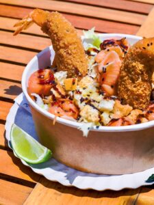 Sabor que combina com o mar: salada premiada é destaque no Layback Soul Prainha