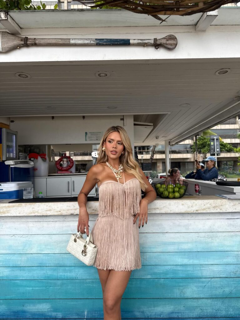 Barthô Praia Clothing leva moda autoral à orla de São Conrado 2
