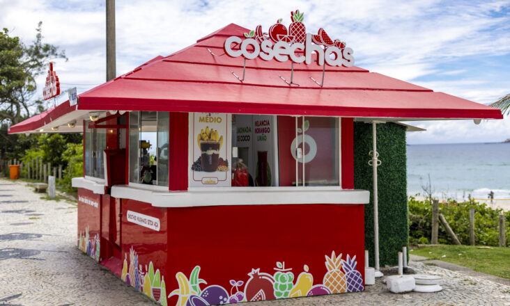 Cosechas inaugura quiosque na orla carioca e leva smoothies e milkshakes para a experiência de praia