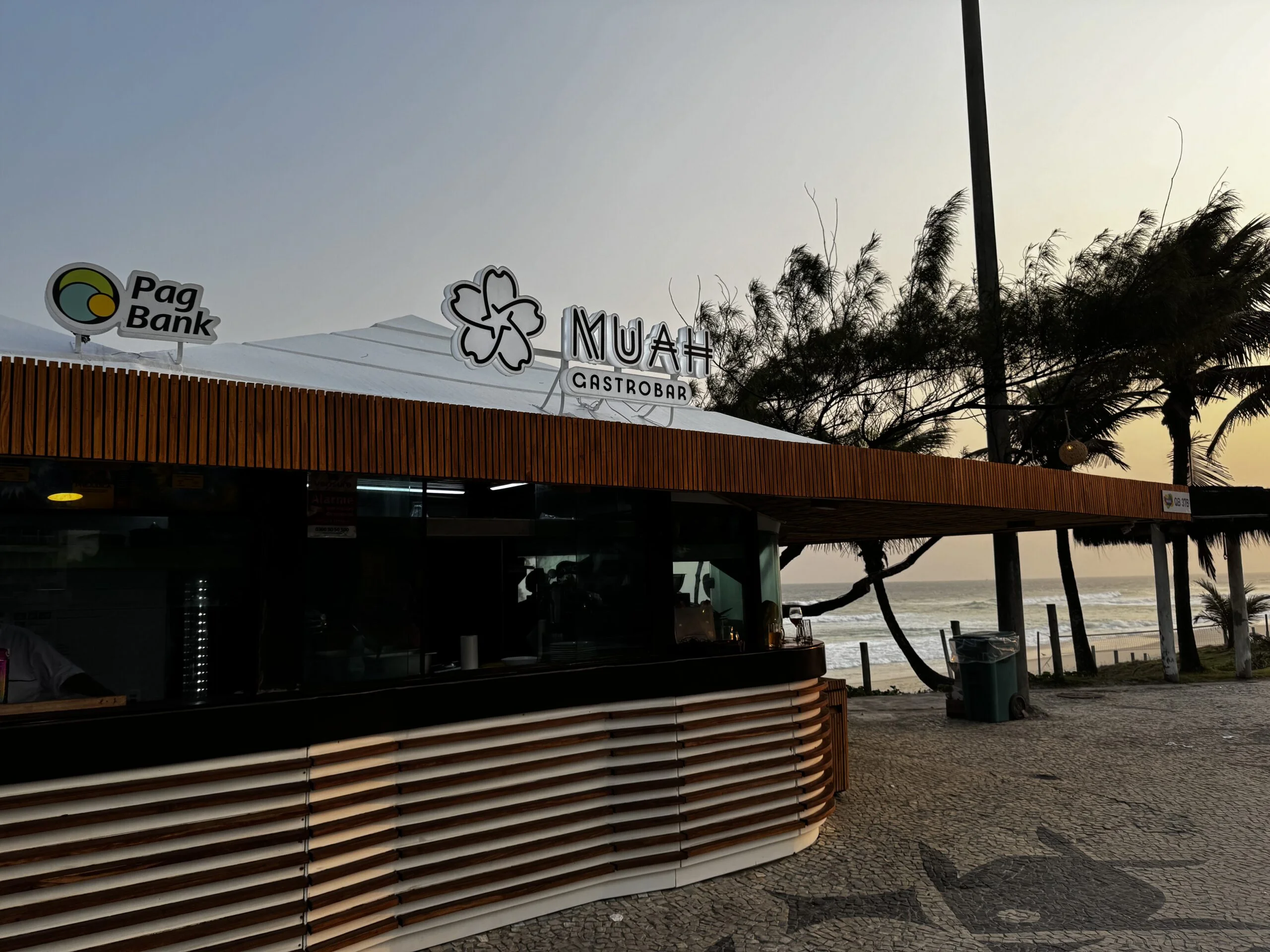Dicas para almoçar com vista para o mar no Rio