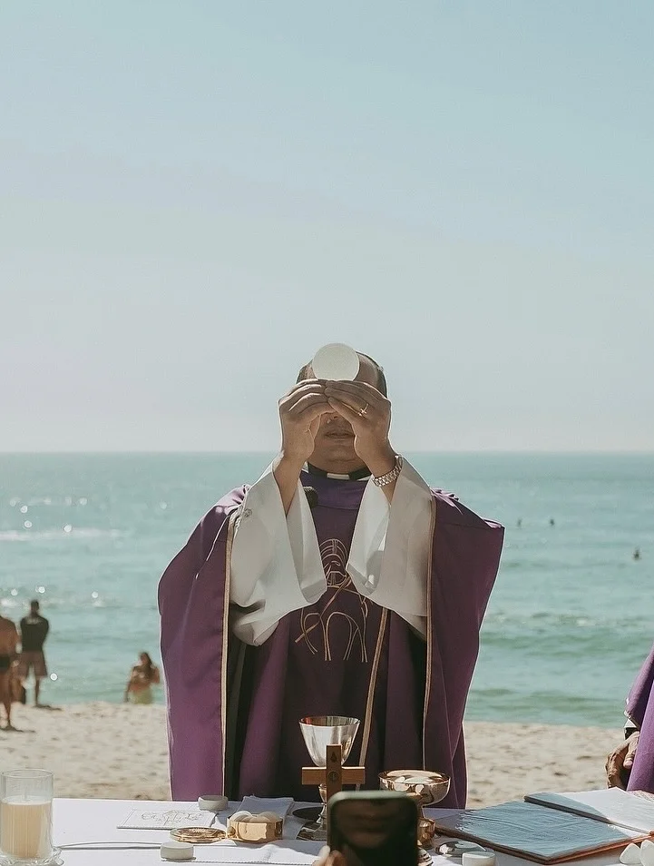 Programação de missas na praia da Barra da Tijuca