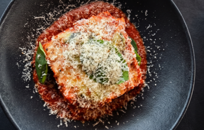 a da Lasanha: descubra os sabores da culinária italiana no Quiosque Amor, em Copacabana