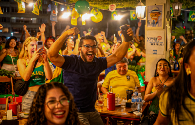 Seleção em campo e a orla em sintonia: Arena Orla convida o público para o jogo do Brasil neste domingo
