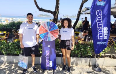 Na temporada de shows, Mentos Kiss transforma a orla carioca em ponto de novas conexões