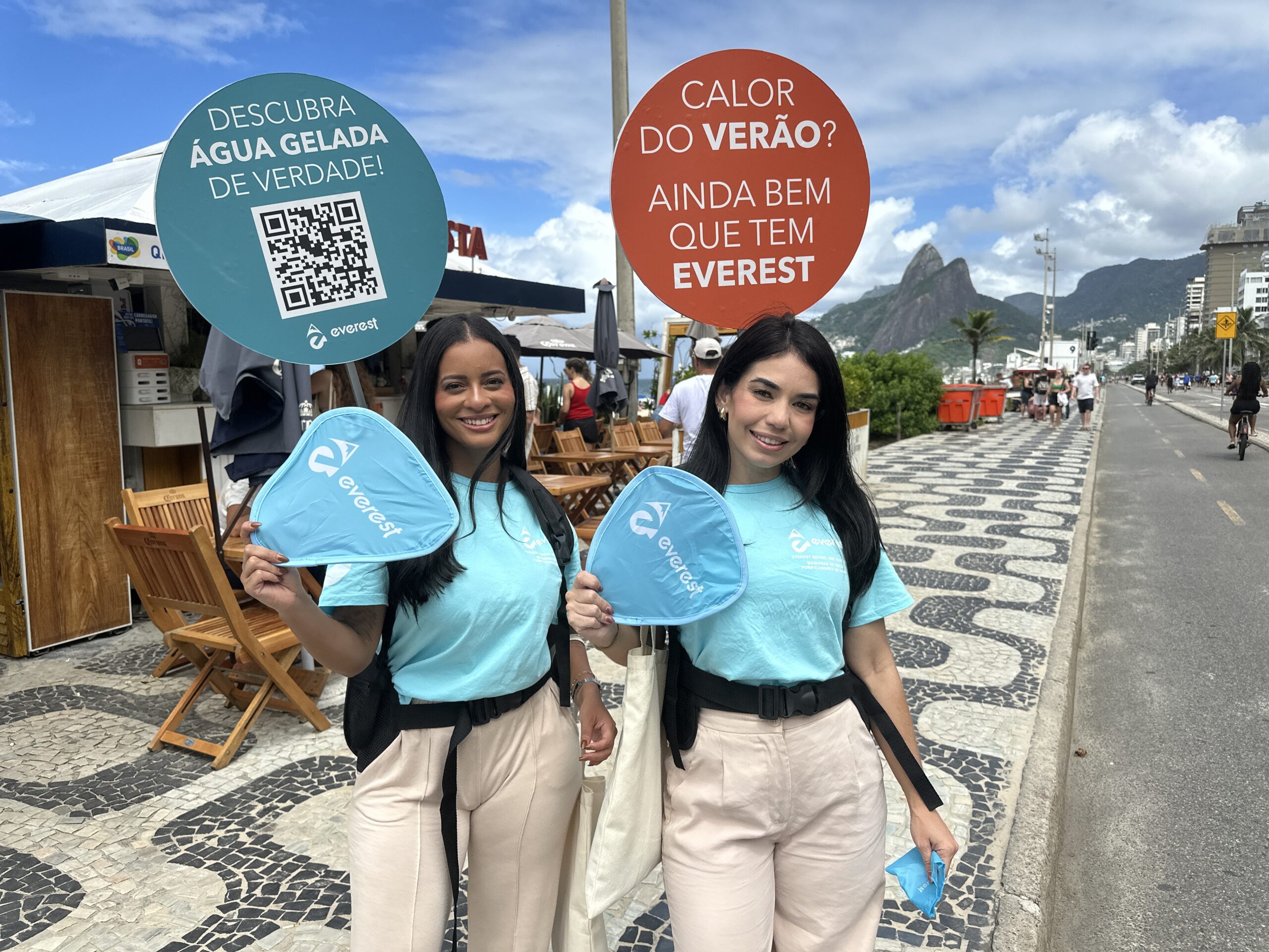Publicidade em quiosques: como as marcas estão criando experiências na orla do Rio 3